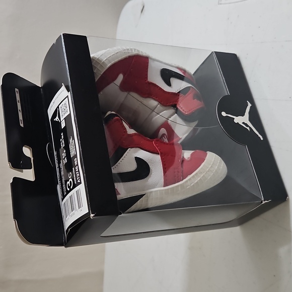 Jordan 1 CRIB BOOTIE 3C Black And Red Never Opened! - Picture 1 of 7